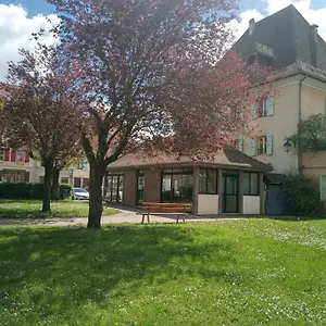 https://lauberge-de.hotels-rhonealpes.com